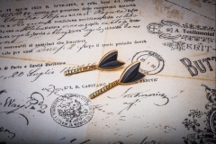 Material: Eisen / Gold / Granate im Farbverlauf.