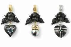 Material: Eisen / Silber / Gold / blaue Diamanten / Turmalin / grüner Granat / Tahitiperle.